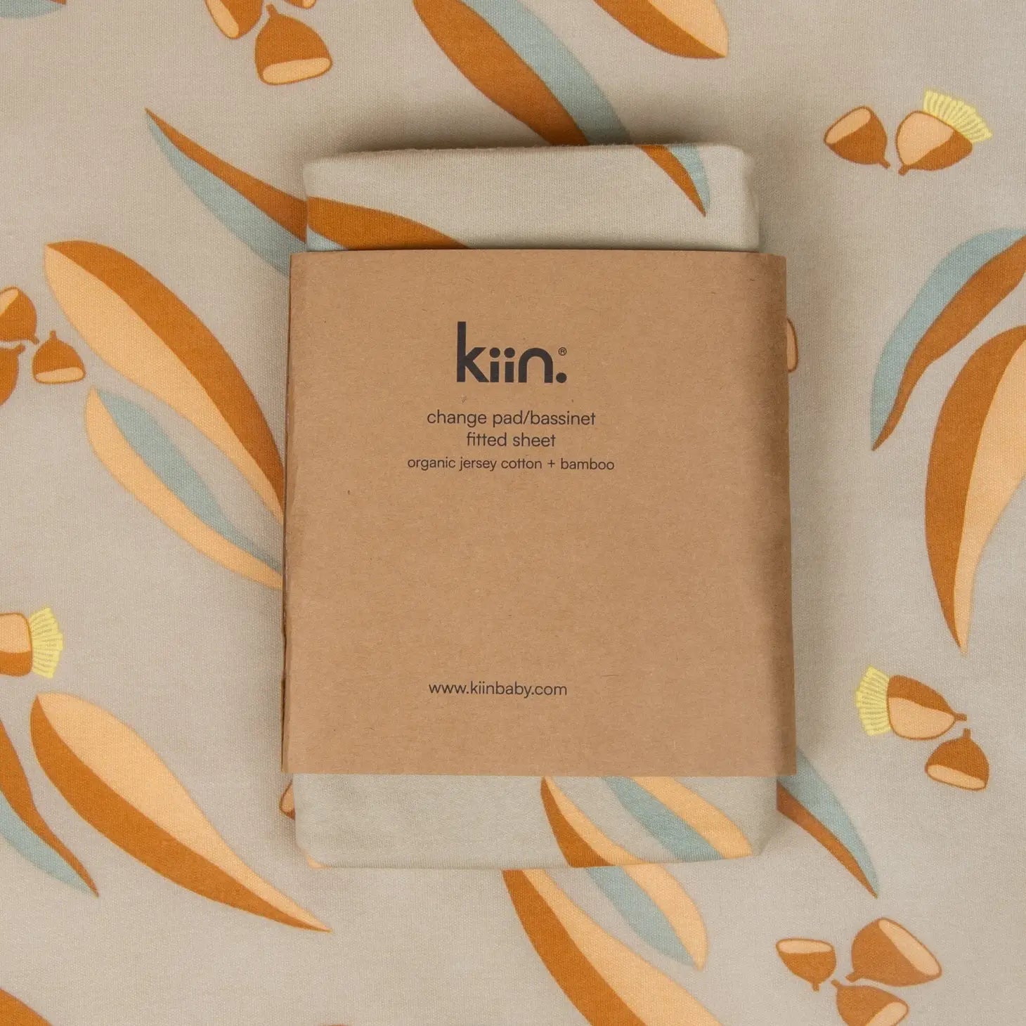 Kiin Organic Cotton & Bamboo Change Pad/ Bassinet Fitted Sheet | Eucalypt