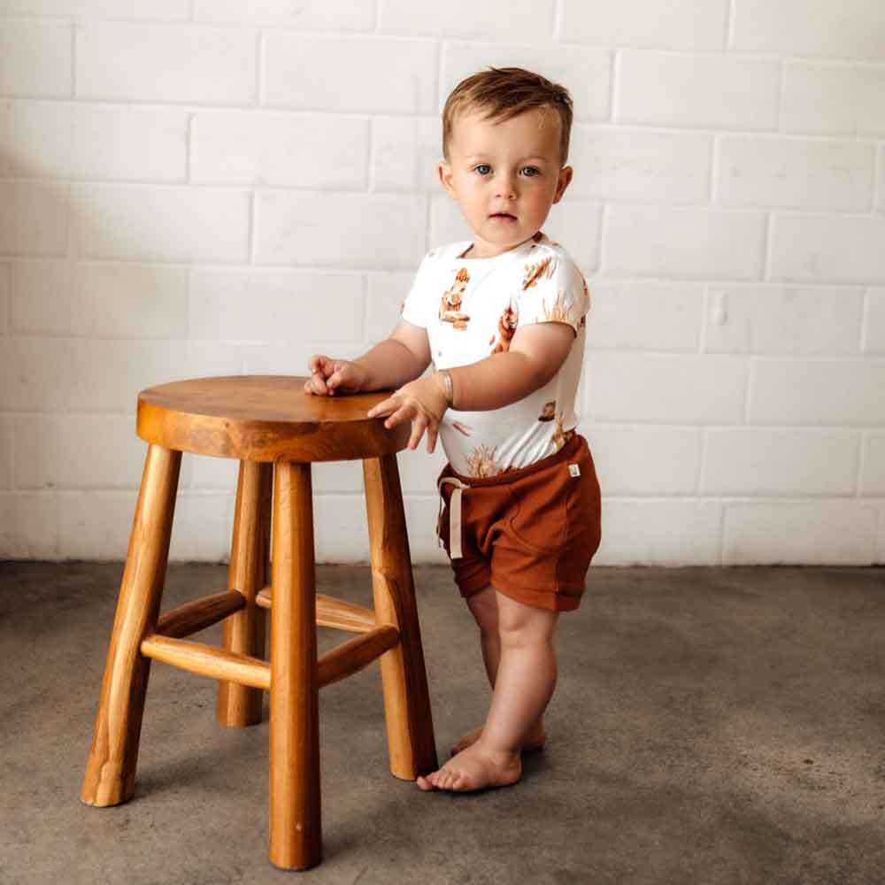 Snuggle Hunny Kids Organic Short Sleeve Bodysuit | Lion