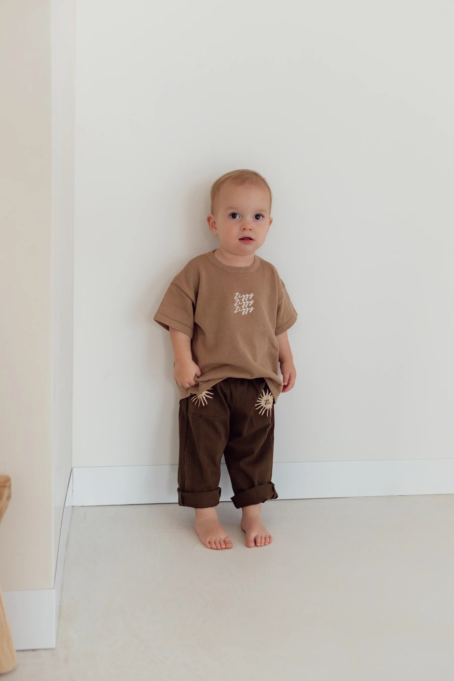 ZIGGY LOU | SIGNATURE TEE | MOCHA (KIDS)