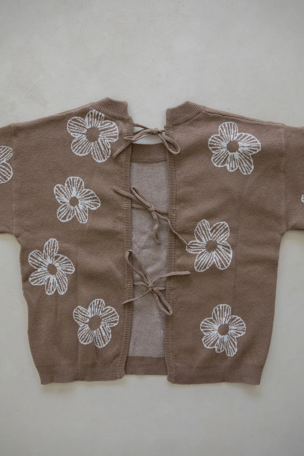 Belle and Sun | Cocoa Flower Tie-Up Top